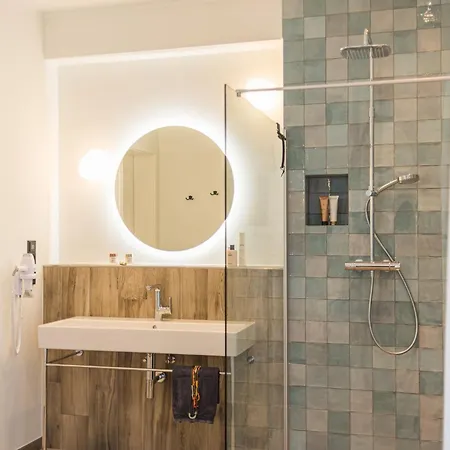 아파트 Luxus_spa_og_fewo Quartier 4 _we 4_